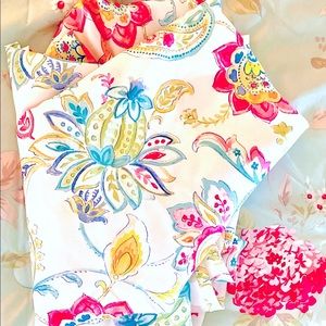 Springtime Round outdoor or In tablecloth 🌺